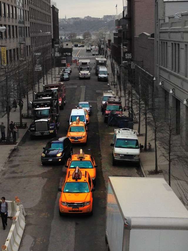 Warum sind Taxis in New York City gelb? Warum sind Taxis in New York City gelb?