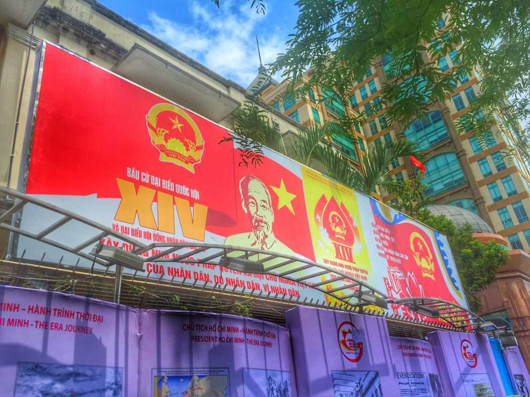 Parteiplakat in Ho Chi Minh Stadt
