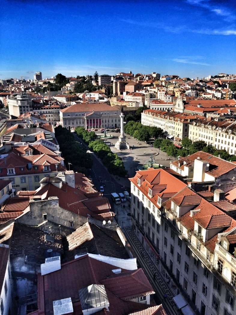 Blick vom Aufzug auf den Praca de Vom Pedro IV.