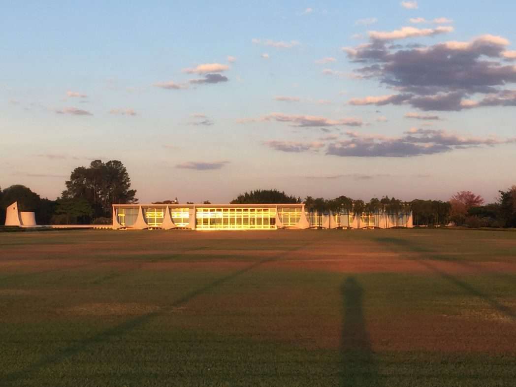 Der Präsidentenpalast am Stausee