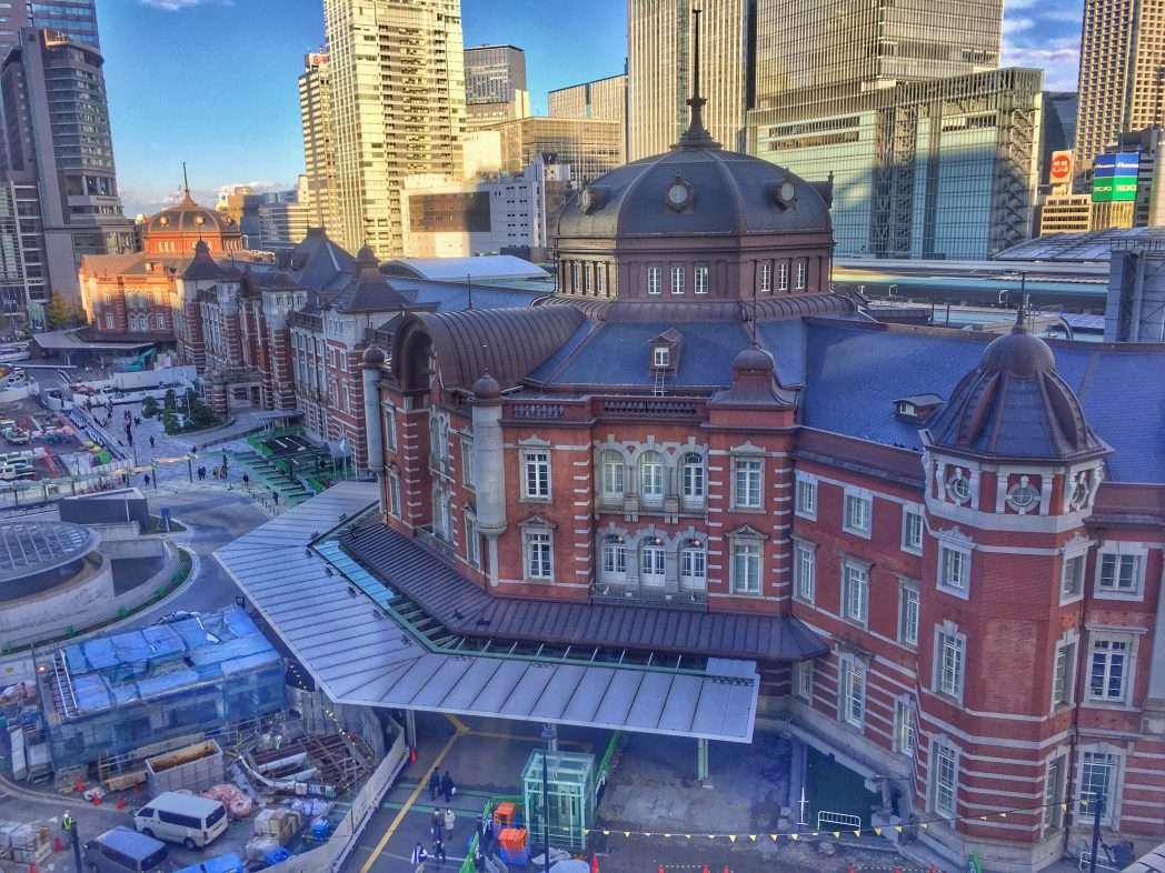 Der Bahnhof ist nach Amsterdamer Vorbild gebaut