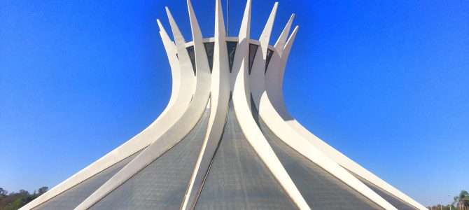 Die Kathedrale in Brasilia Die Kathedrale in Brasilia
