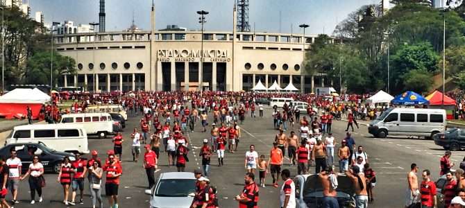 Das brasilianische Fußballmuseum und das Stadt-Stadion in Sao Paulo Das brasilianische Fußballmuseum und das Stadt-Stadion in Sao Paulo