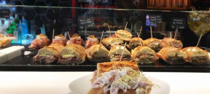 Pintxos – baskisches Fingerfood Pintxos – baskisches Fingerfood