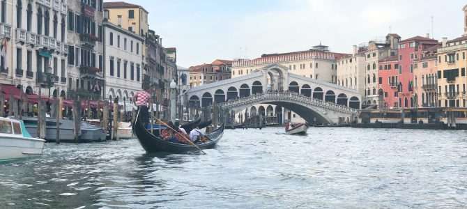 Die Rialto-Brücke Die Rialto-Brücke