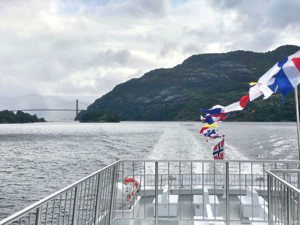 Bootsfahrt auf Fjorden – ab Stavanger Bootsfahrt auf Fjorden – ab Stavanger